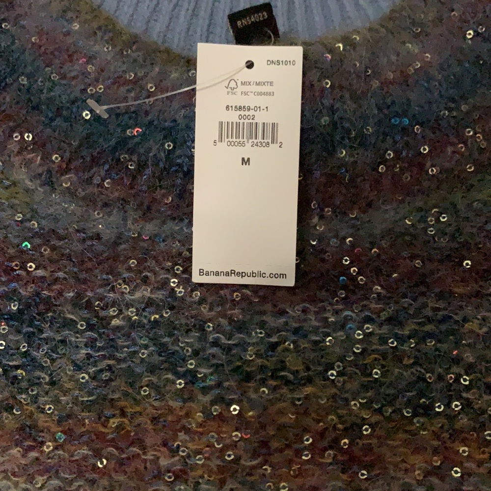 Banana Republic Sweater - Picture 3 of 4